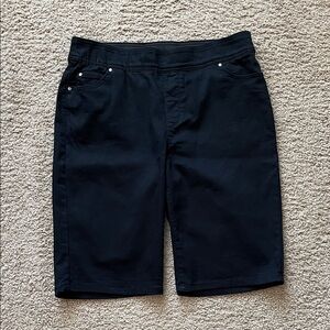 Kim Rogers Women’s Stretch Shorts/Bermudas